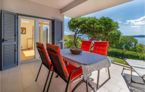 2 Bedroom Nice Apartment In Crikvenica